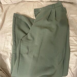 Abercrombie & Fitch Olive Pants